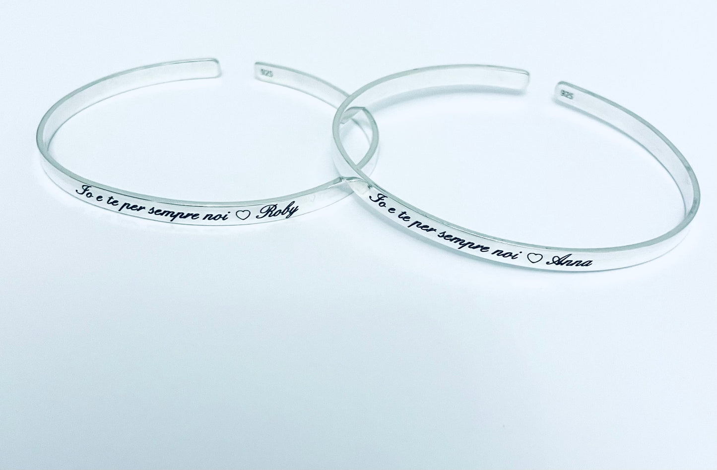 Bracciale Rigido a Fascia