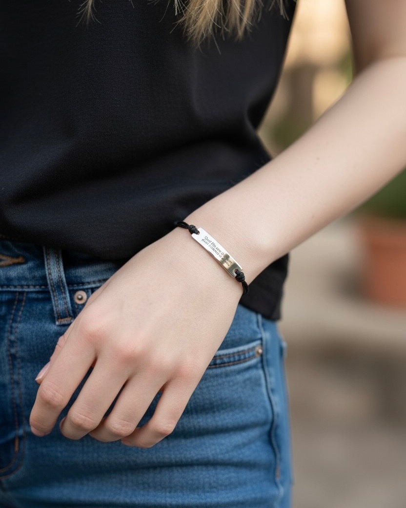 Bracciale cordino con Piastrina