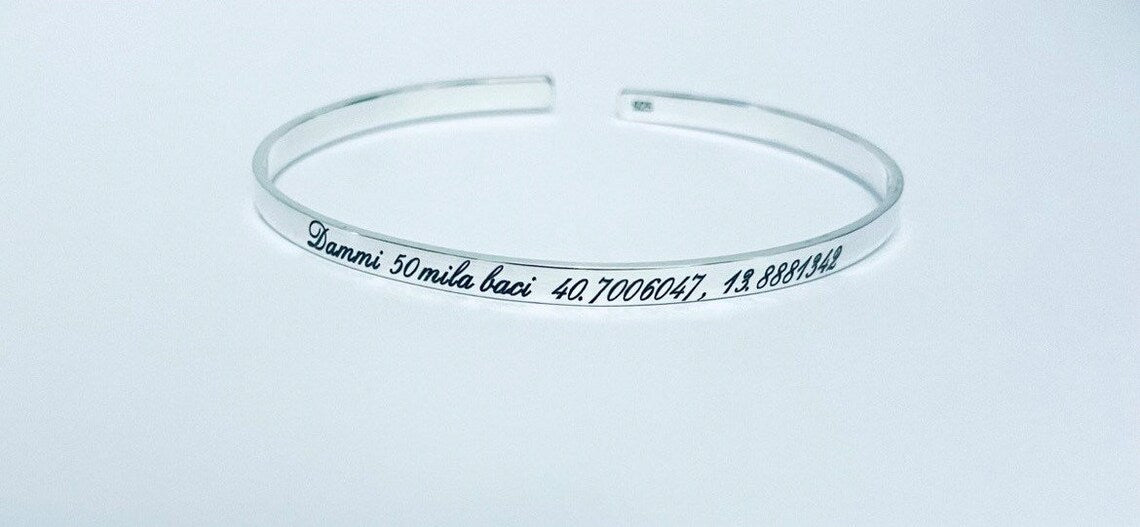 Bracciale Rigido a Fascia
